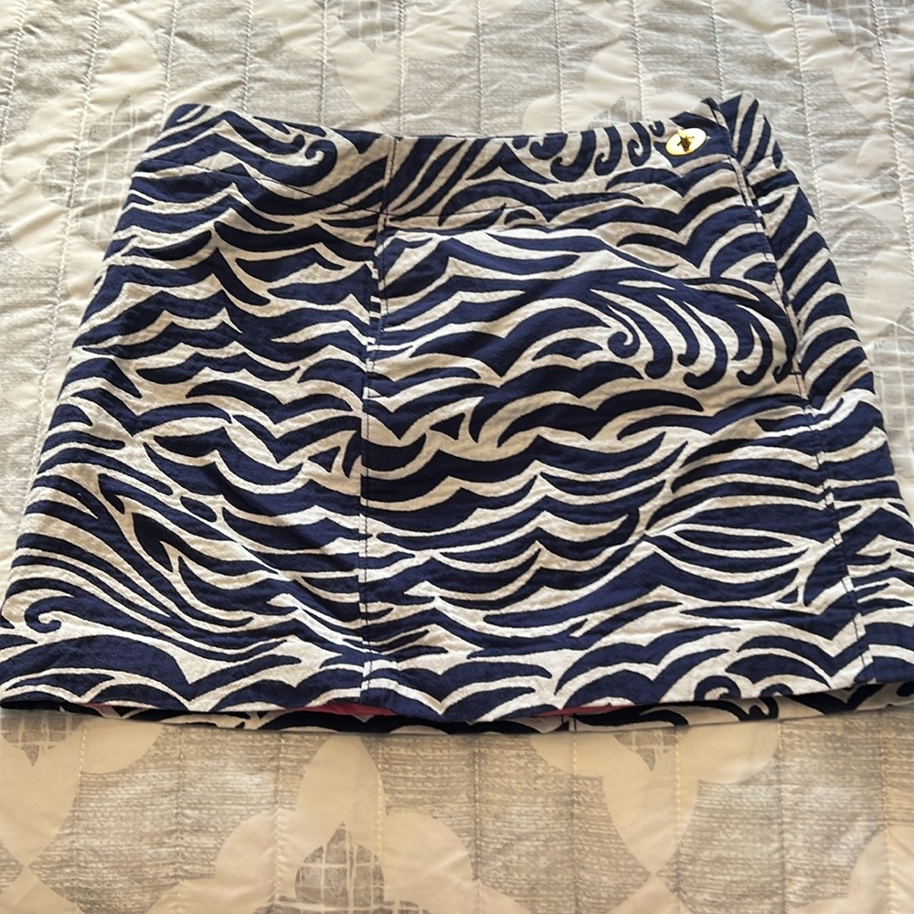 Lilly Pulitzer Blue and White striped skirt